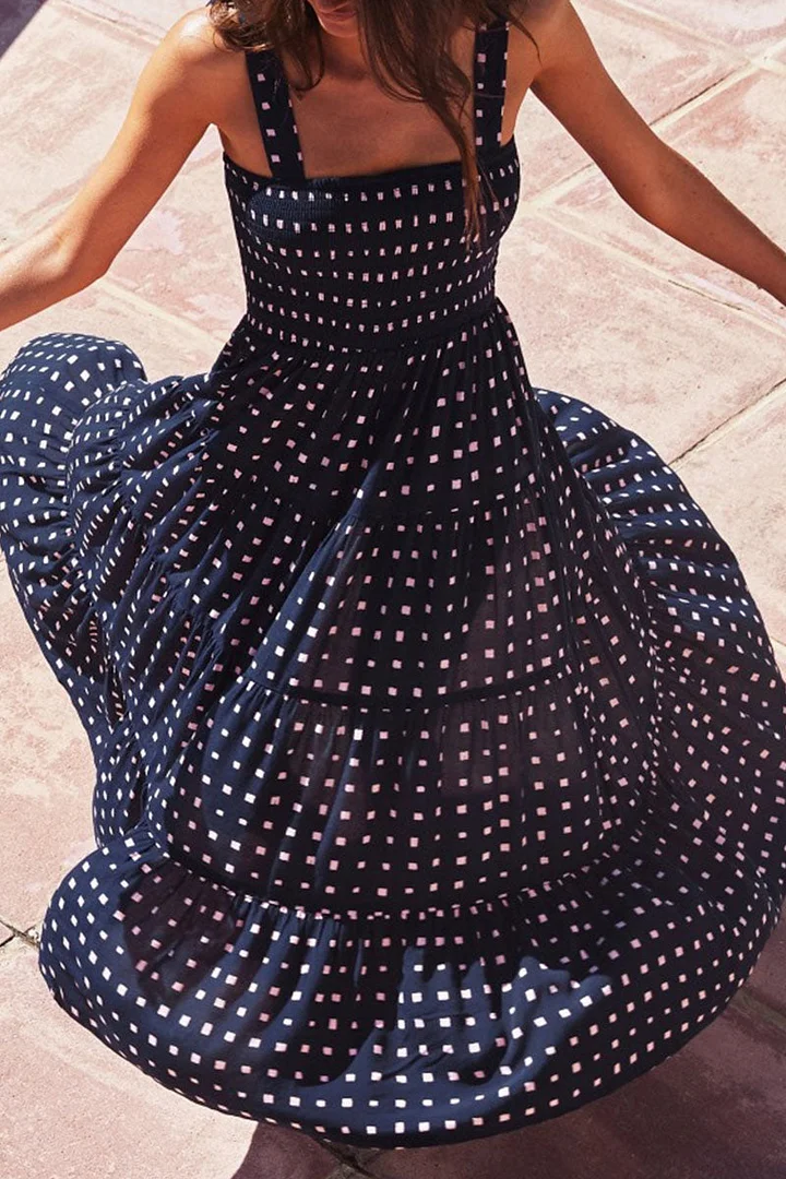 Mia - Printed dresses with thin straps and urban fashion patches
