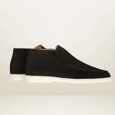 Modern and comfortable men's loafers, ideal for any occasion