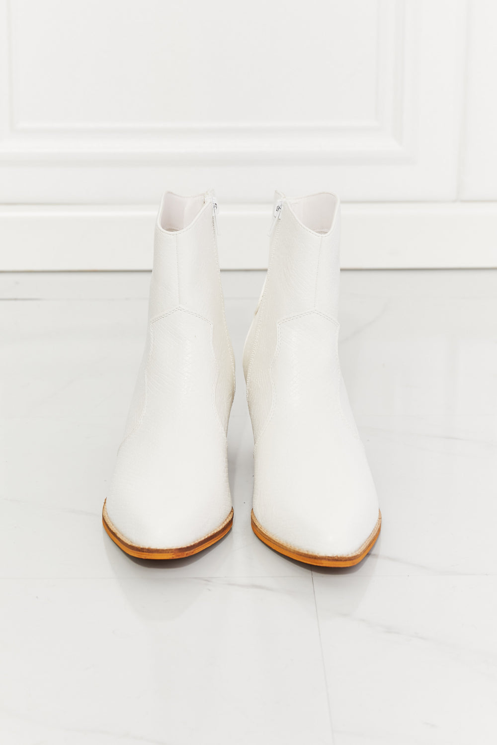 Classic White Faux Leather Western Boots - Jazzy Shoes