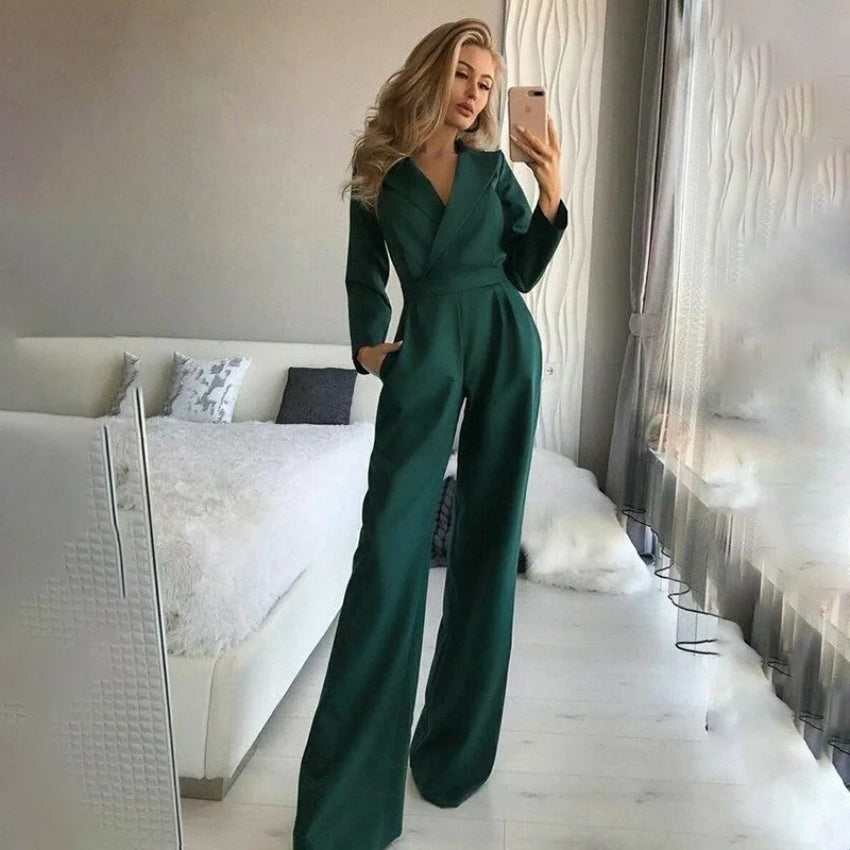 Elegant and modern jumpsuit for women