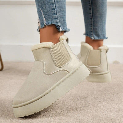 Modern and cozy women's boots for cold days.