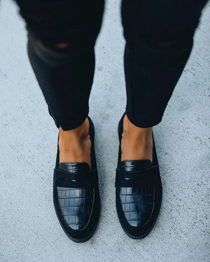 Solid round toe flat loafers