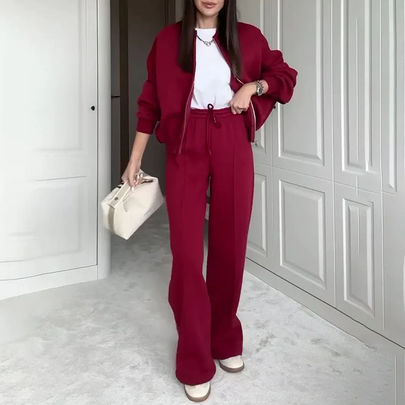 Women's casual sports set with zip-up jacket and high-waisted flared pants