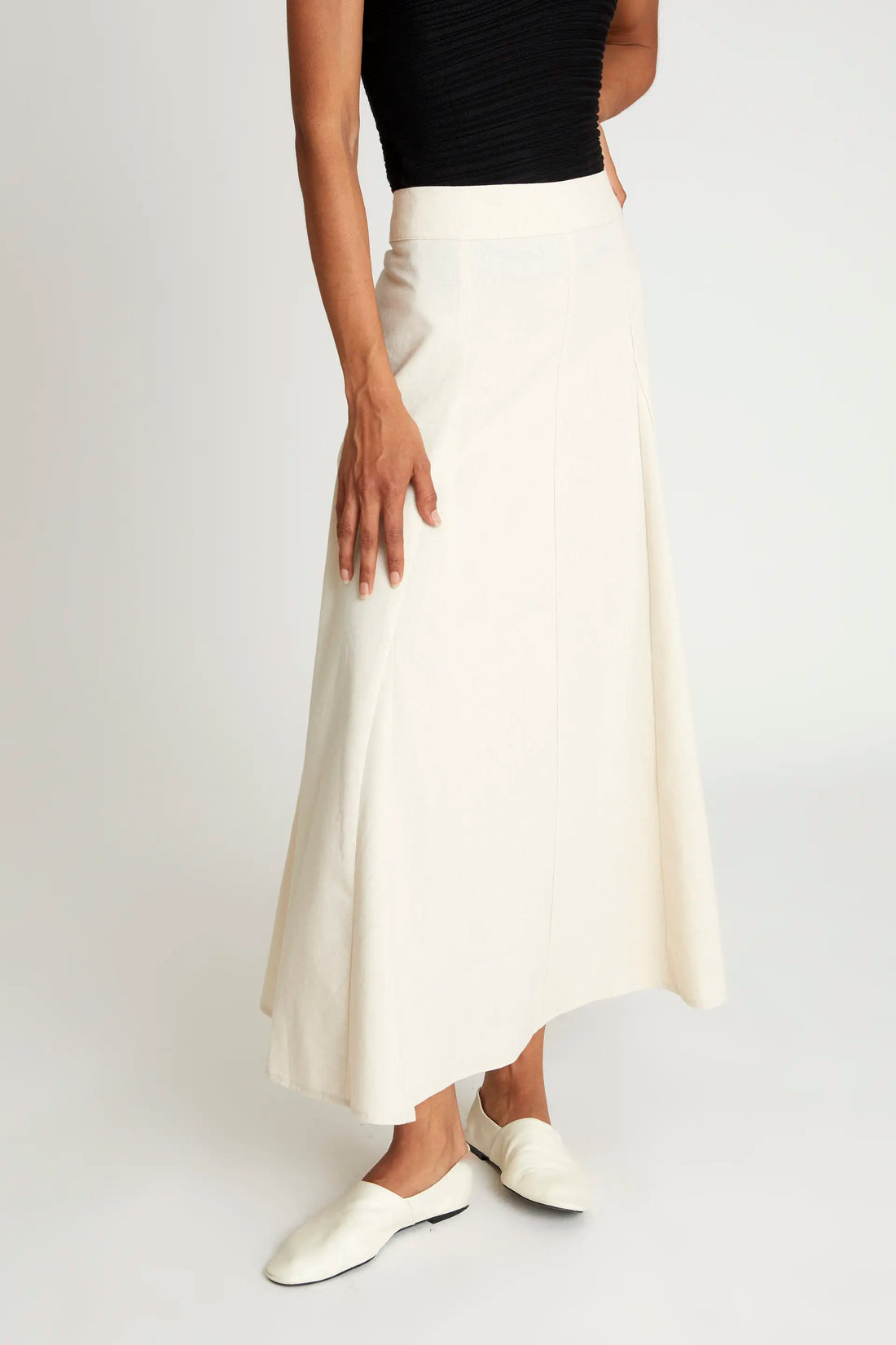 Casual long skirt ideal for summer days