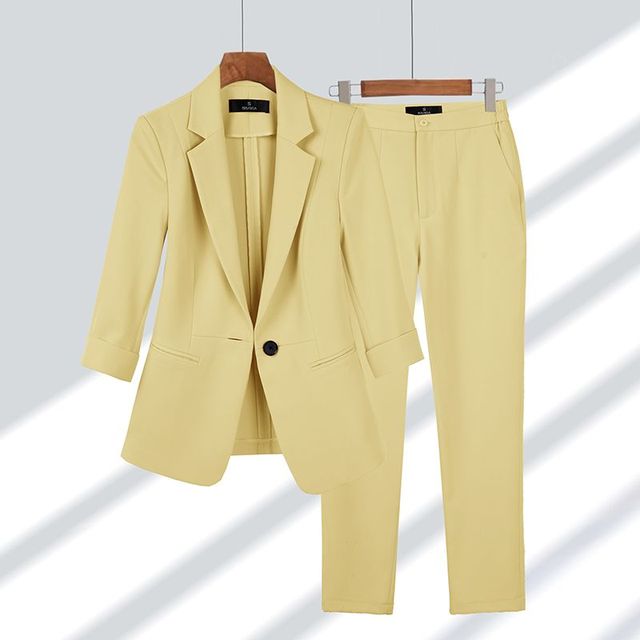 Elegant women's formal jacket and pants set