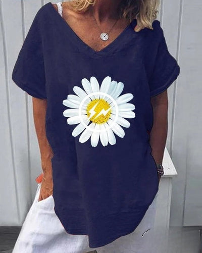 Desiree Daisy Print V-Neck Blouse - Casual Short Sleeve Style