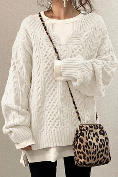 Cozy oversized sweater with an original print for a comfortable style