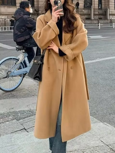 Women's long button-down coat, stylish and comfortable design