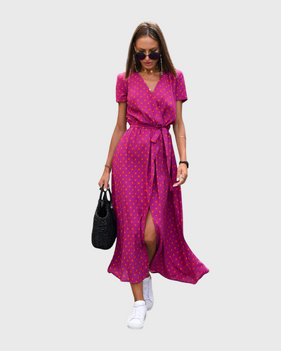 Elegant long dress with short sleeves and belt for special occasions