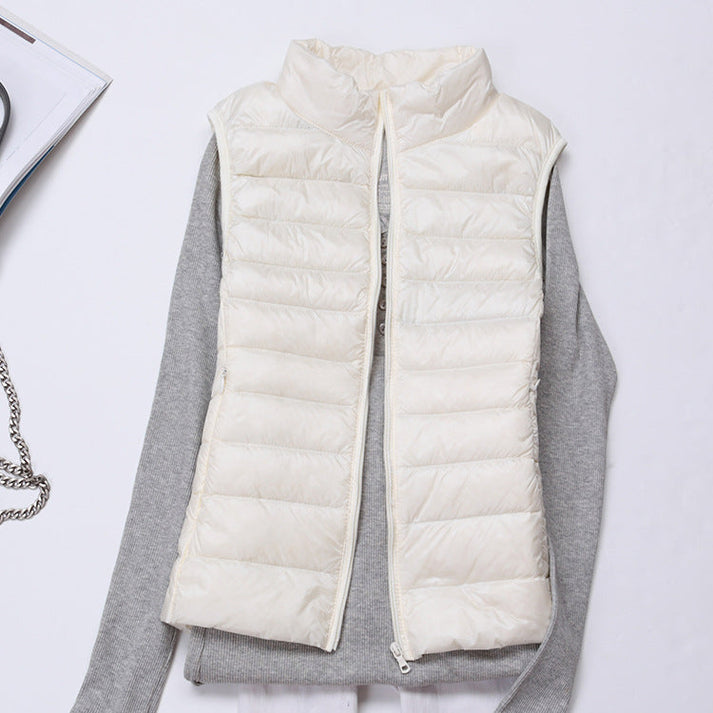 Women's lightweight vest with a comfortable and modern design