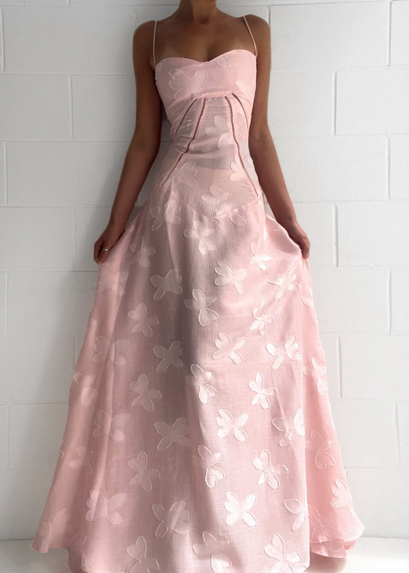 Long formal dresses for special occasions