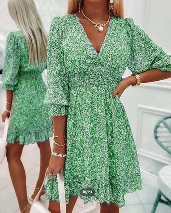 Marta - Short-sleeved floral dress with bohemian print