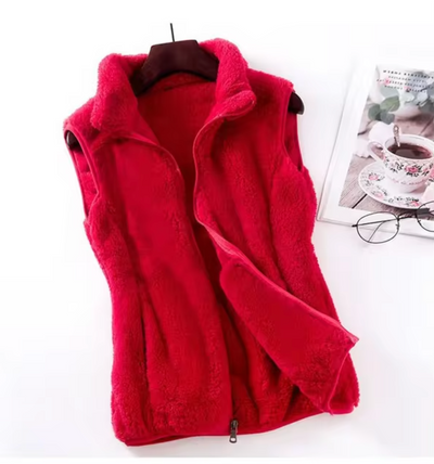 Warm and cozy vest for women