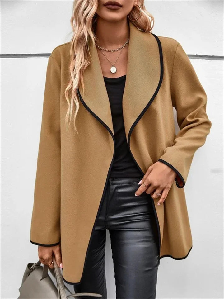 Fashionable long-sleeved coat for autumn and winter for stylish women