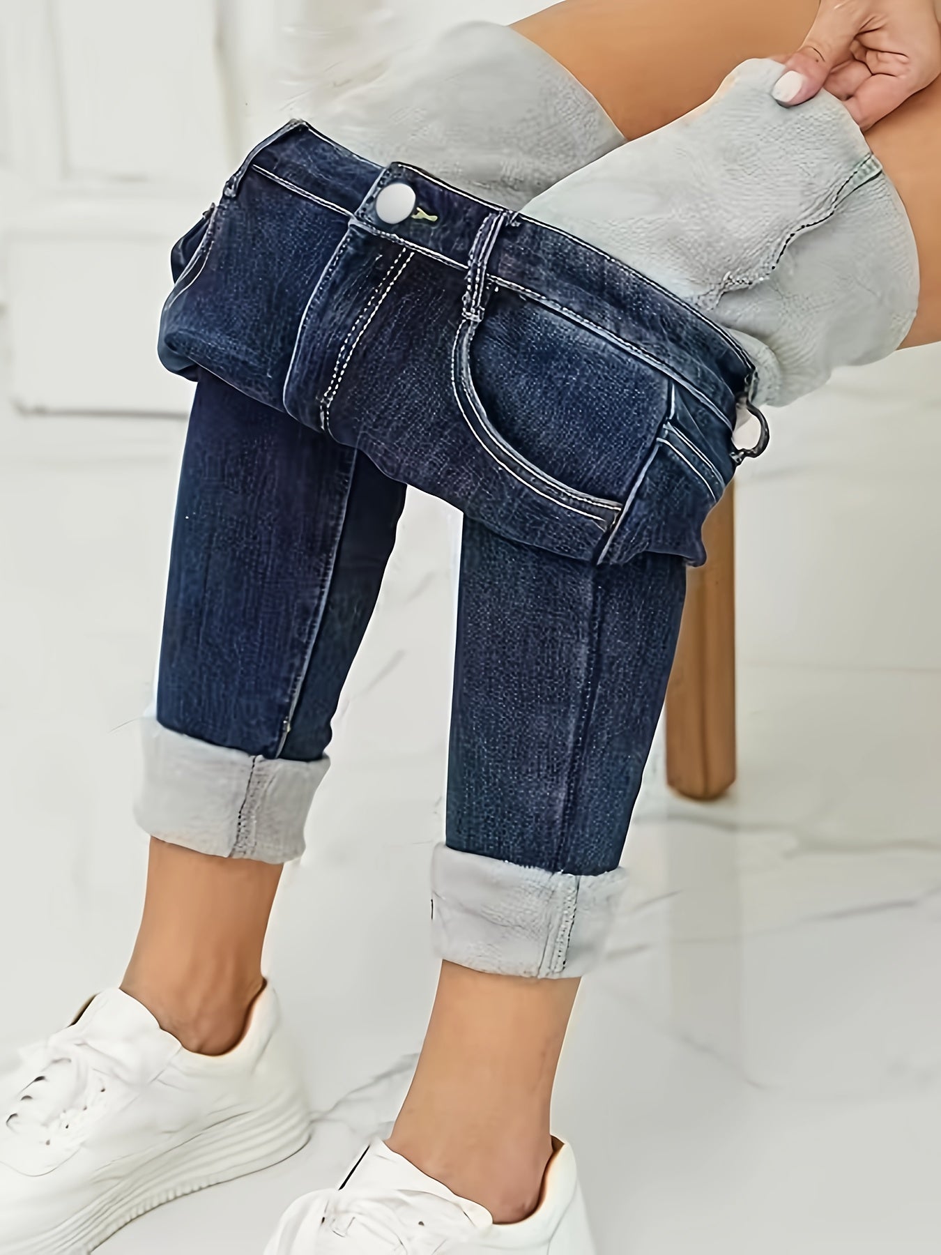 Comfortable winter jeans for women with practical design