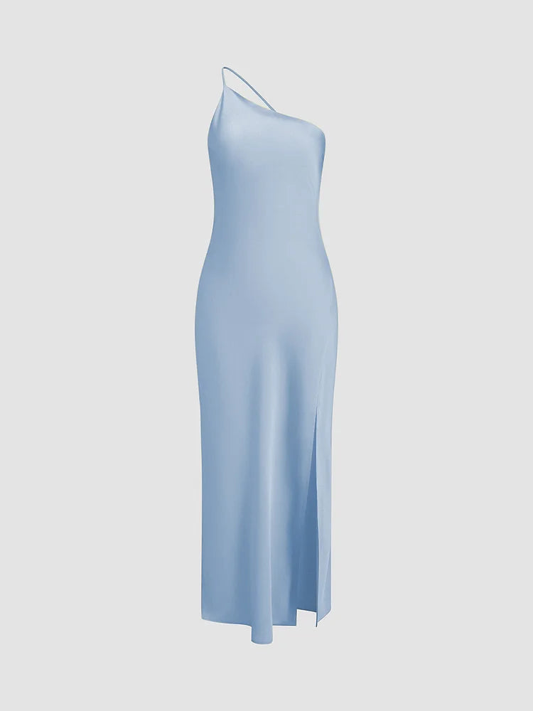 Elegant long dress with a single strap tied around the neck