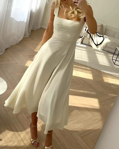 Daniela - Elegant square neck solid color dress