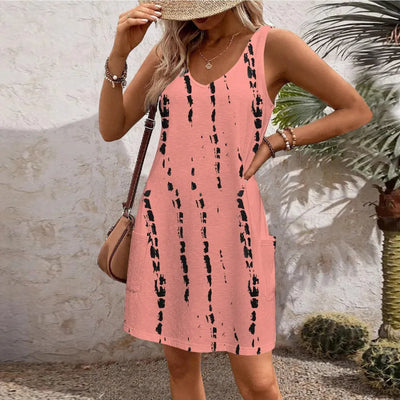 Lola - Floral short-sleeved round neck dress with oversized seams