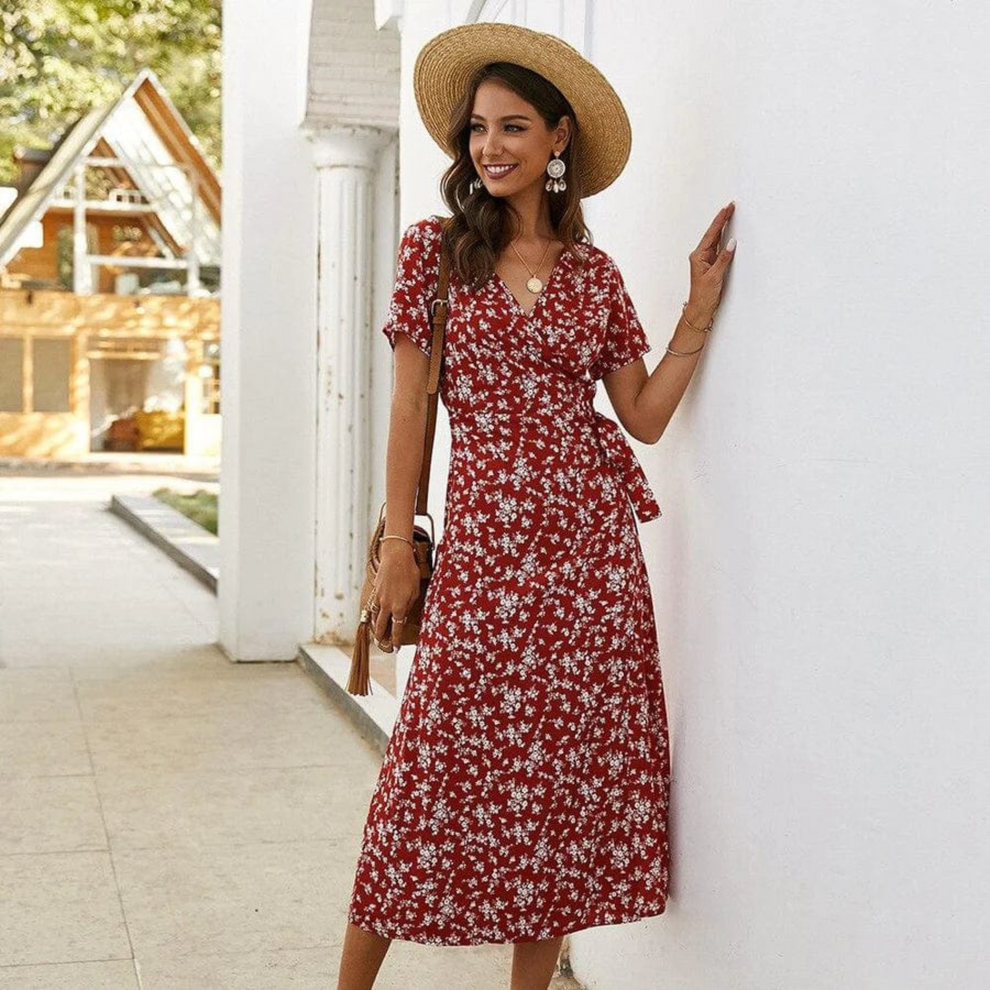 Summer midi dress with short sleeves and elegant floral print
