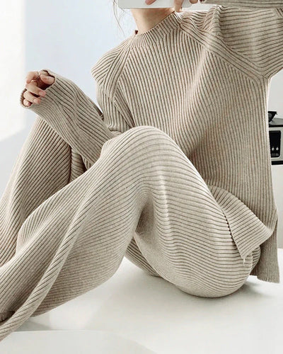Elegant Winter Sweater and Pants Set – Style and Comfort