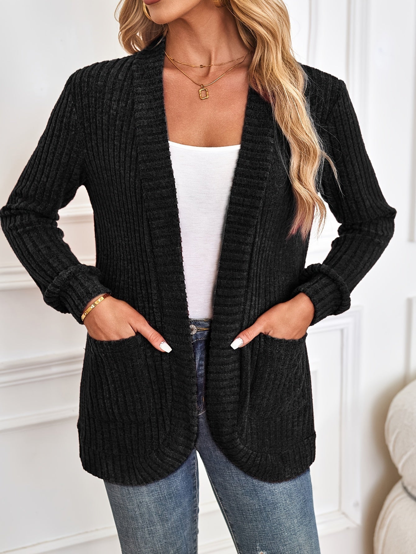 Elegant and Comfortable Summer Cardigan for Women - Ideal for Casual Outings