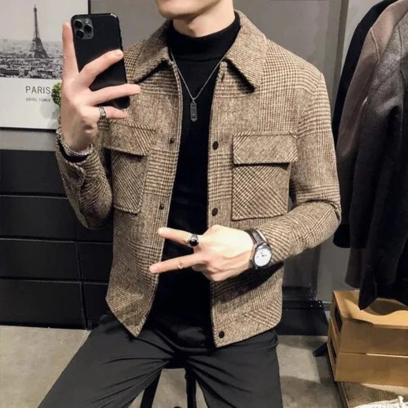 Classic Plaid Jacket for All Seasons – Elegant and Versatile