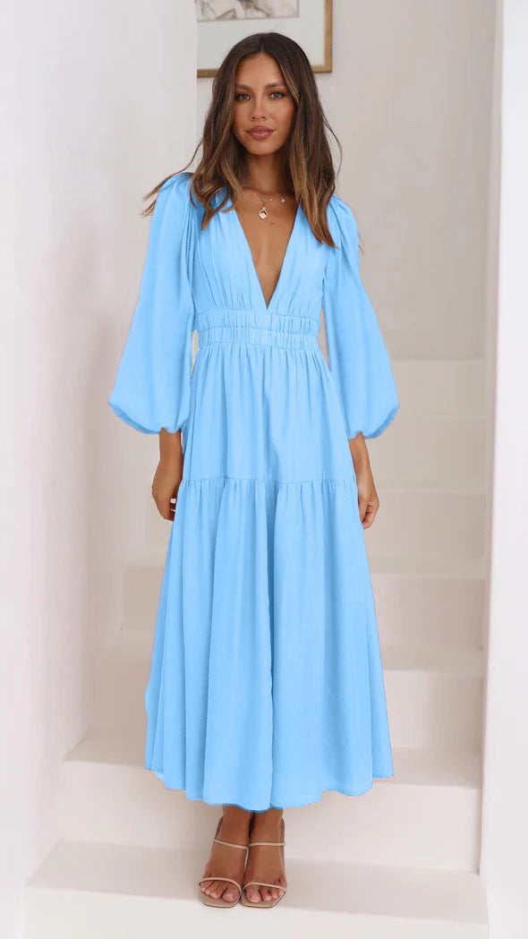Amalie - Long-Sleeved Dress with Slimming Pleats and Fresh Skirt
