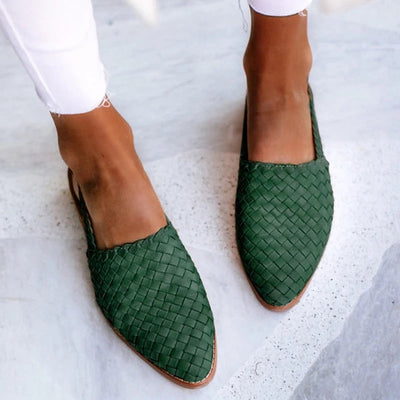 Modern women's clogs with comfortable strap for everyday use