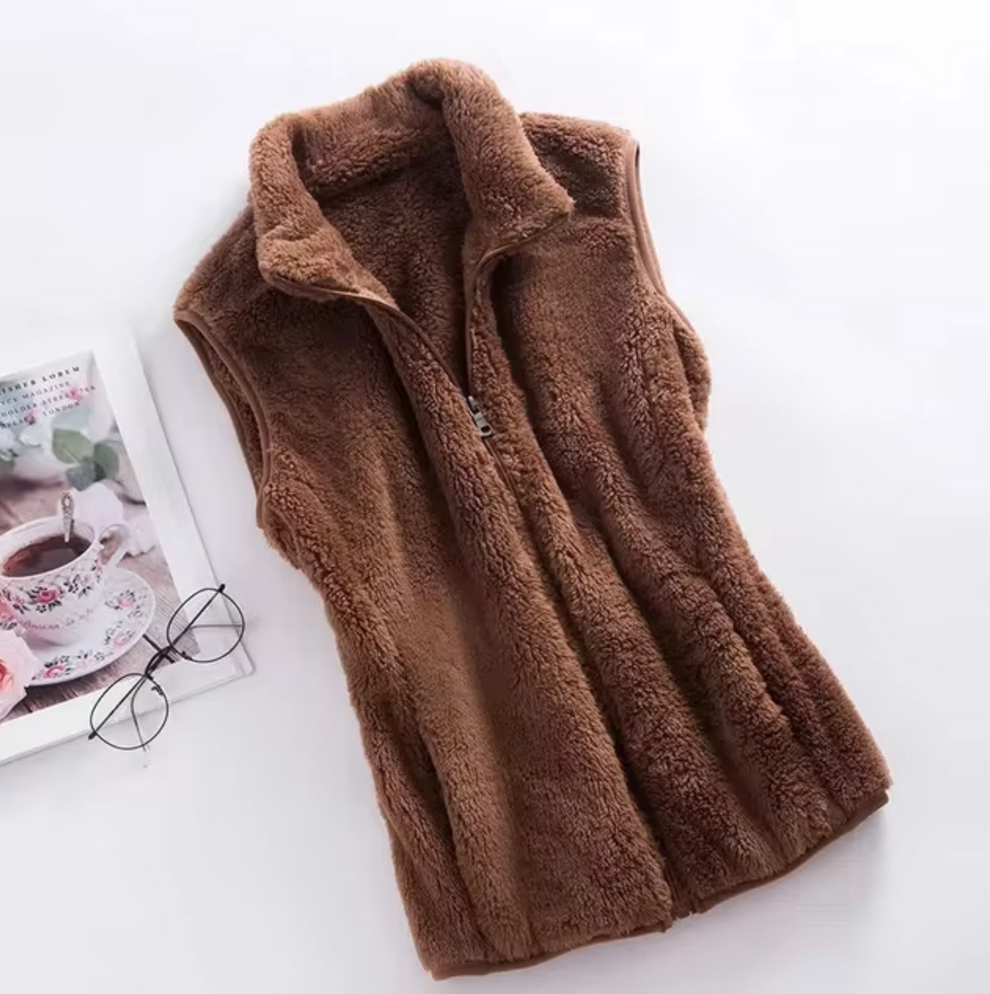Warm and cozy vest for women