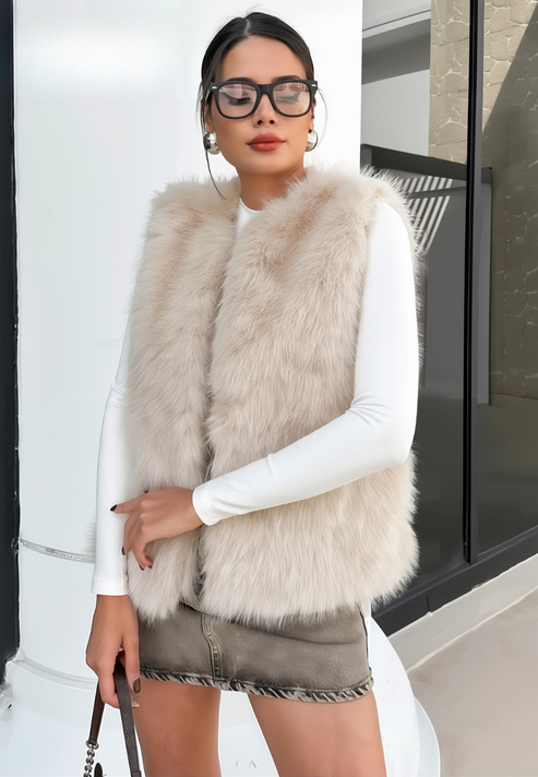 Women's sleeveless vest, modern and versatile design