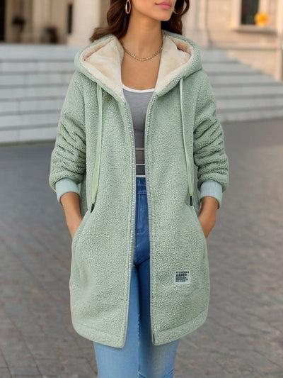 Cozy Sherpa Zip-Up Hoodie – Warm and Modern Coat
