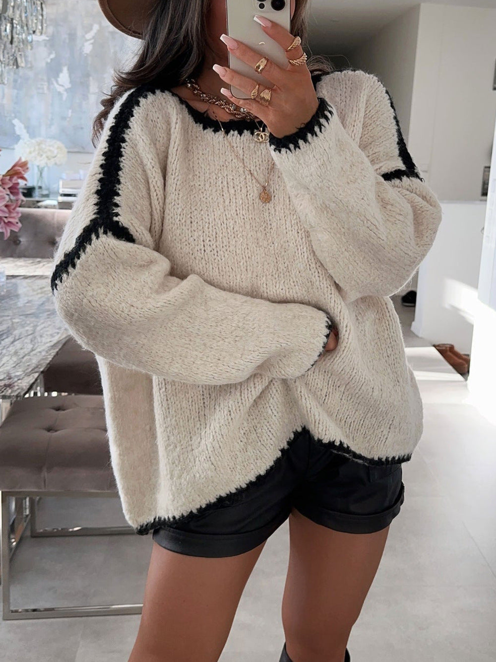 Women's casual sweater with long sleeves