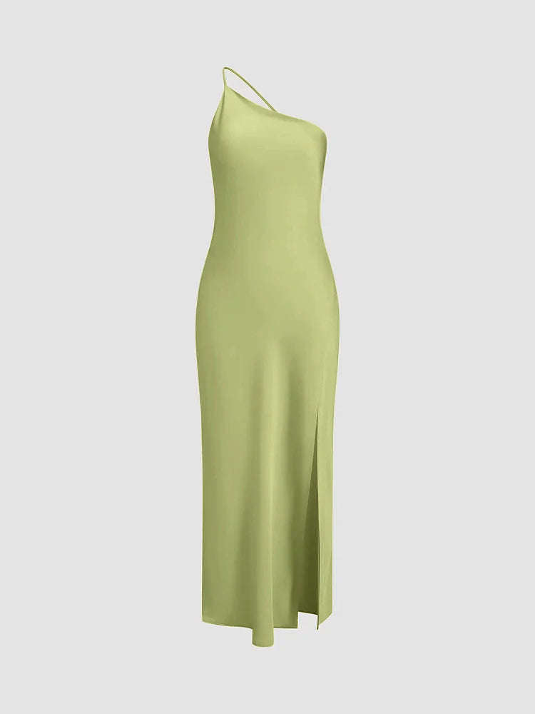 Elegant long dress with a single strap tied around the neck