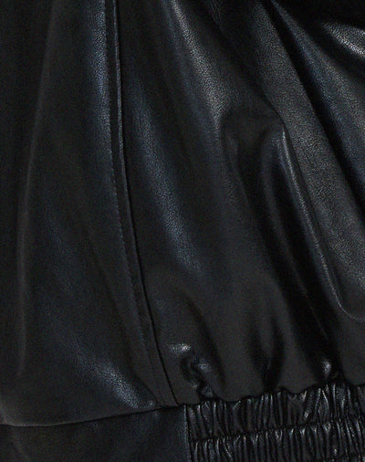 Loose and elegant jacket for modern women
