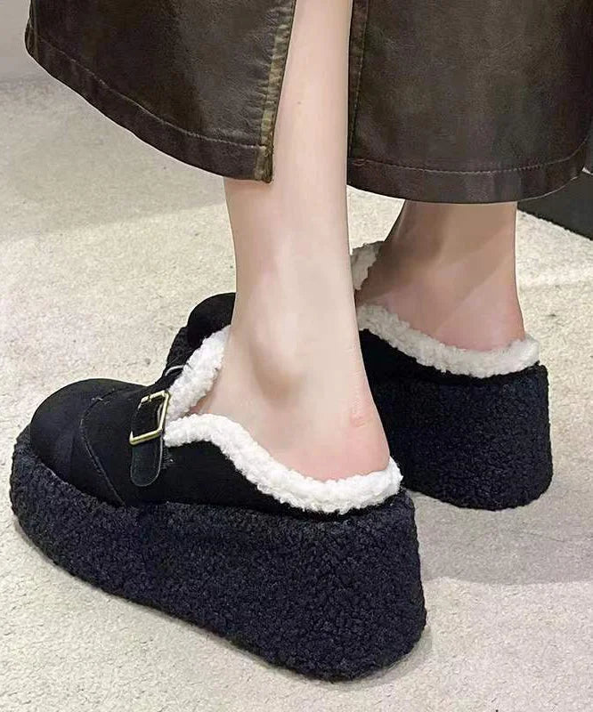 Beige Sneakers with Warm Lining and Platform Heel