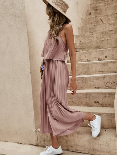 Loose summer set with thin strap top and long pleated skirt