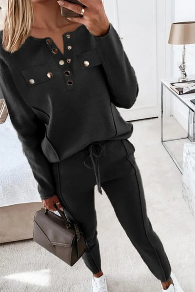 Casual V-neck buckle set: perfect for comfortable style