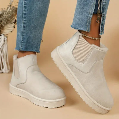 Classic plain boots with cropped tops