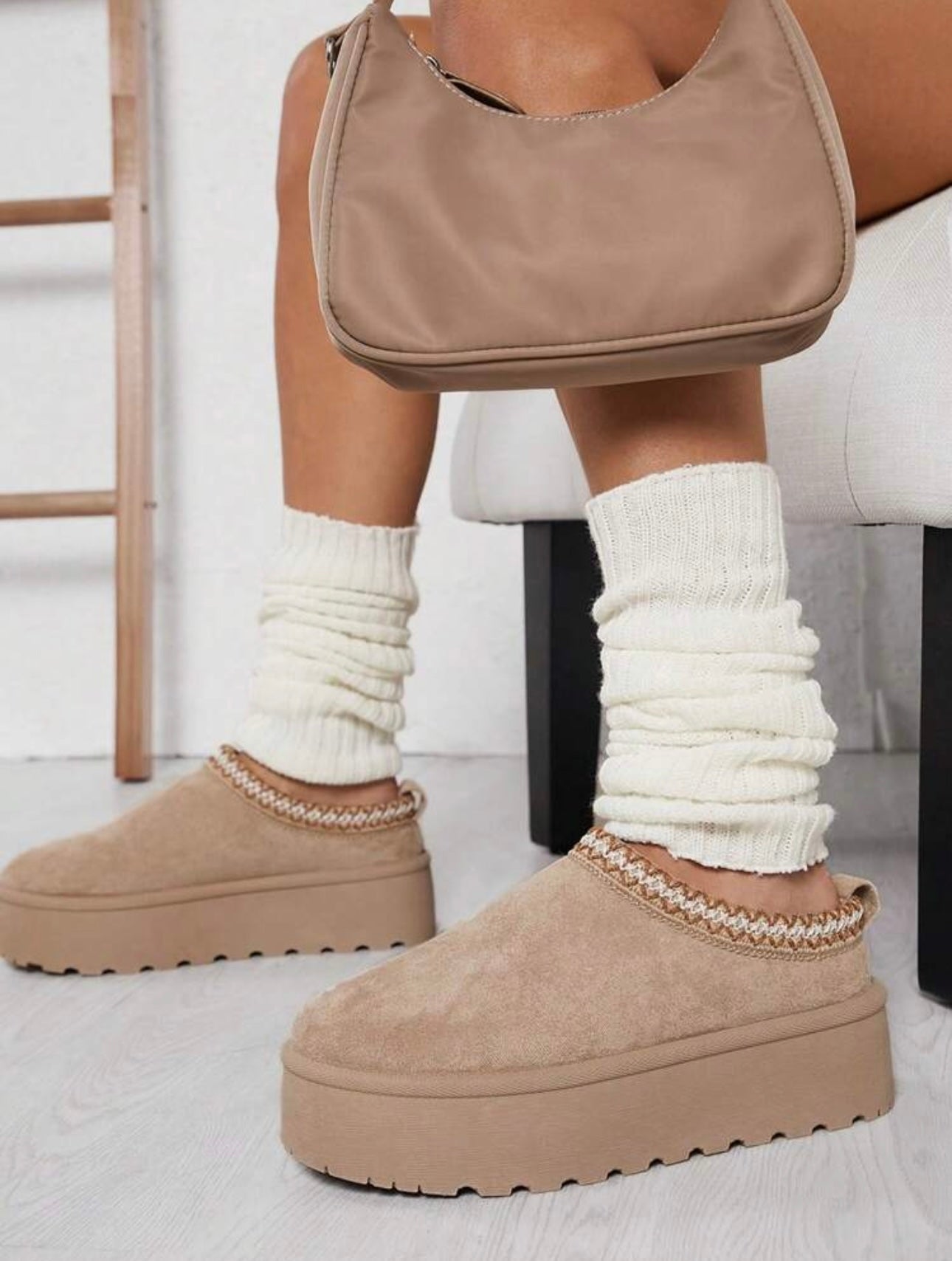 Warm and Comfortable Plush Platform Slippers for Home