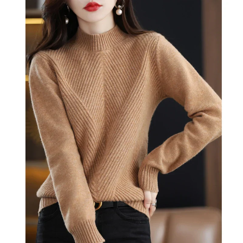 Elegant and versatile sweater