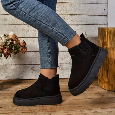 Modern and cozy women's boots for cold days.