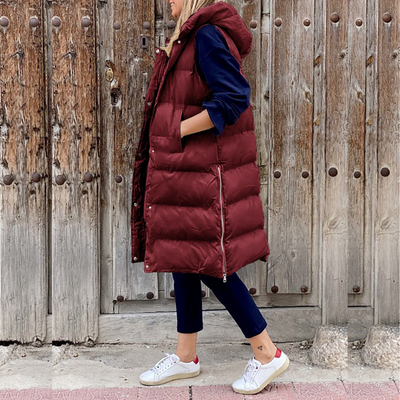Stylish and eye-catching hooded jacket