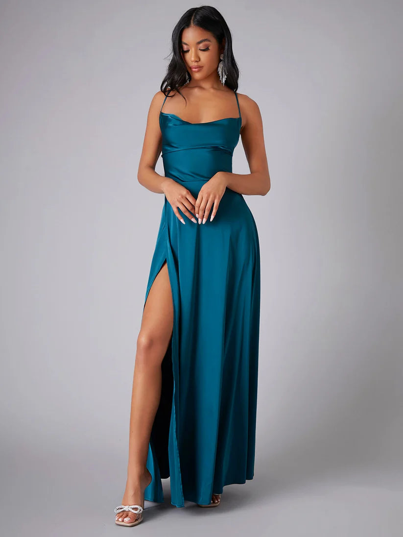 Flowing maxi dress with open back