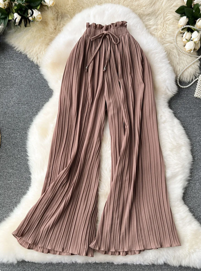 Modern wide pleated pants for women with elegant style