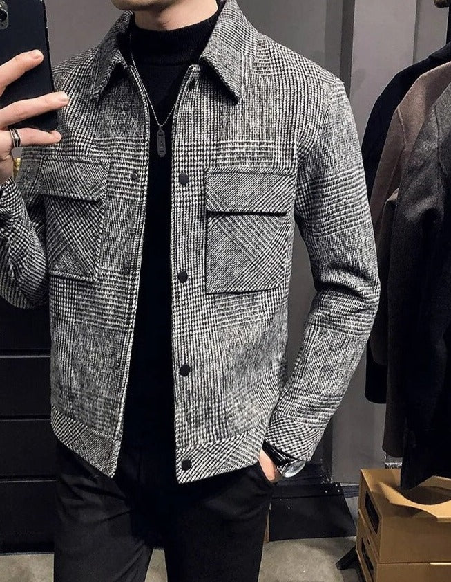 Classic Plaid Jacket for All Seasons – Elegant and Versatile