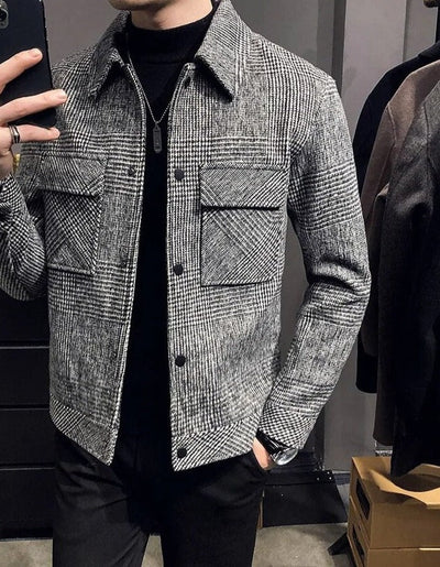 Classic Plaid Jacket for All Seasons – Elegant and Versatile
