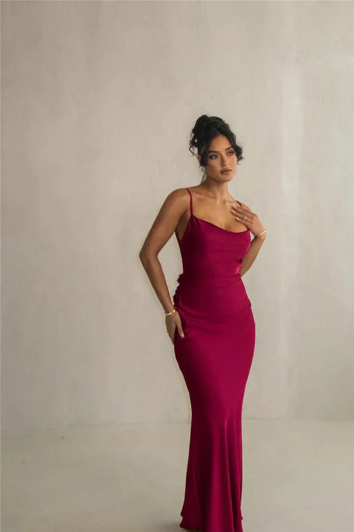 Elegant long evening dress for women with open back and sophisticated design