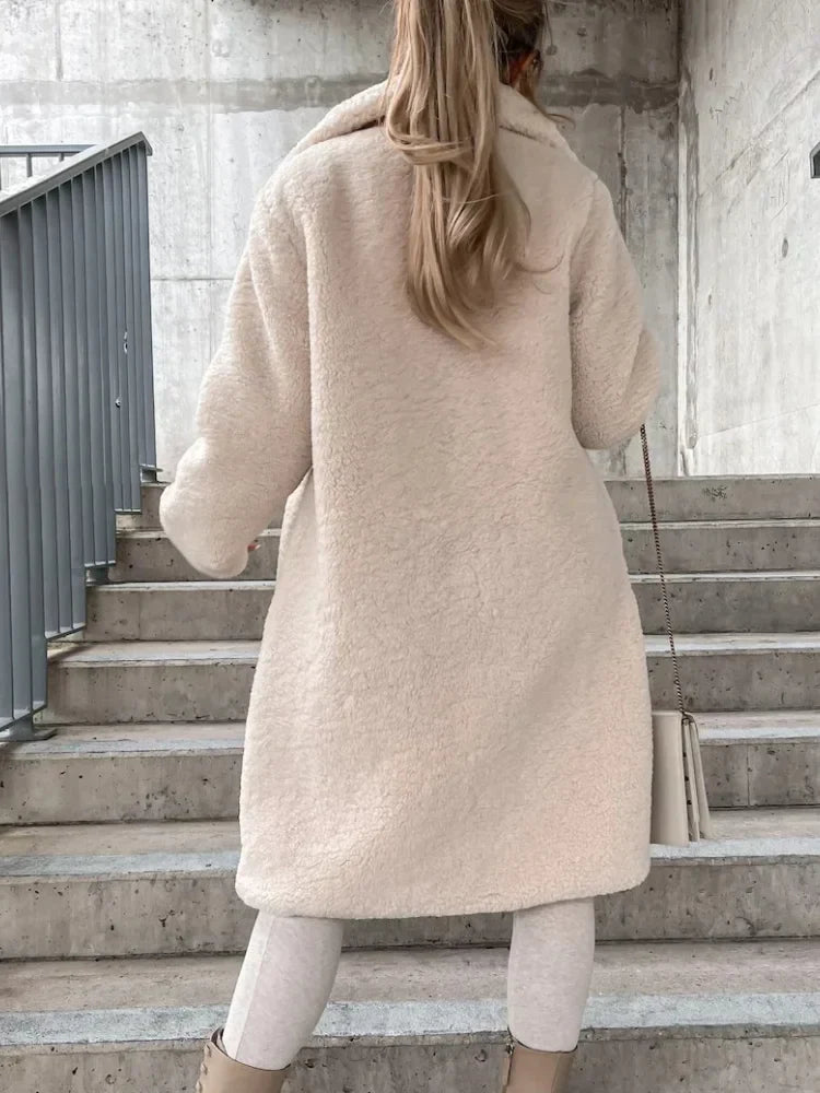Women's Long-Sleeved Lapel Coat – Warm Style and Comfort