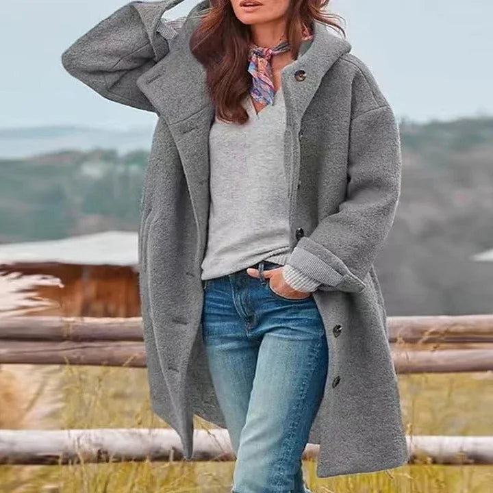Loose and comfortable coat for everyday wear