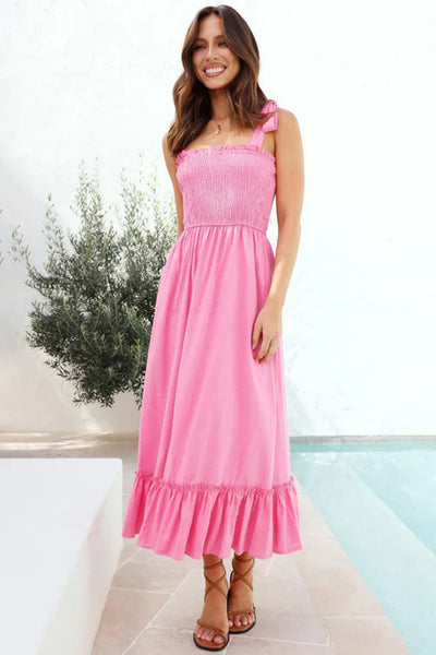 Maria - Sleeveless dress with ruffles and gathered neckline